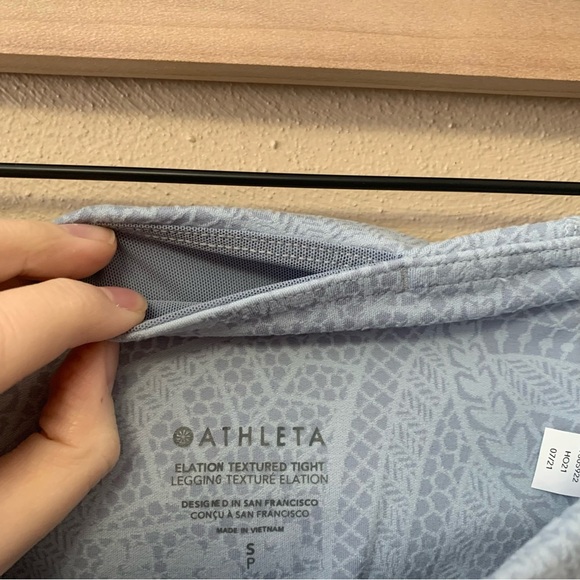Athleta Elation Textured Tight Legging Size Small Blue NWT New - Picture 11 of 16